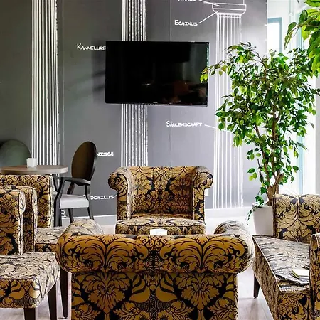 Ibis Styles 3*