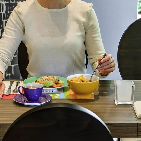 ホテル イビス スタイルズ シュパイヤー スパイヤー