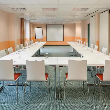 Hotel Ibis Styles 3*