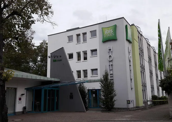 Ibis Styles Hotel 3*